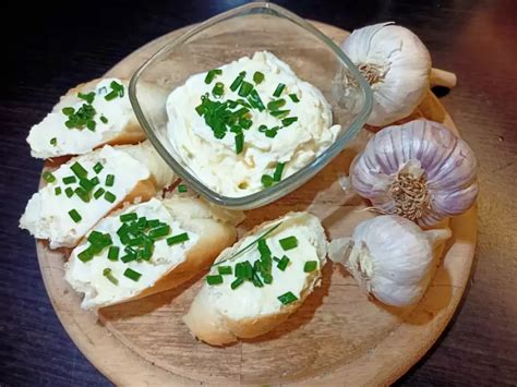 Česneková pomazánka