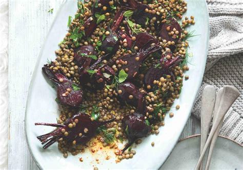 Čočkový salát s červenou řepou