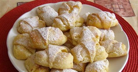 Šlehačkové rohlíčky