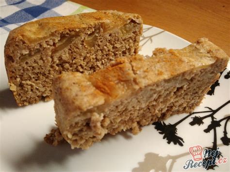 Špaldový chlebíček s jablky