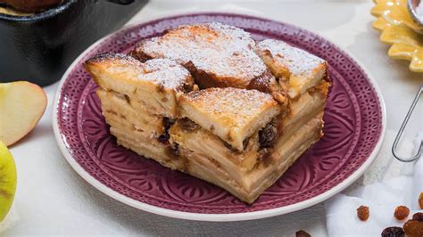 Žemlovka s jablky a tvarohem