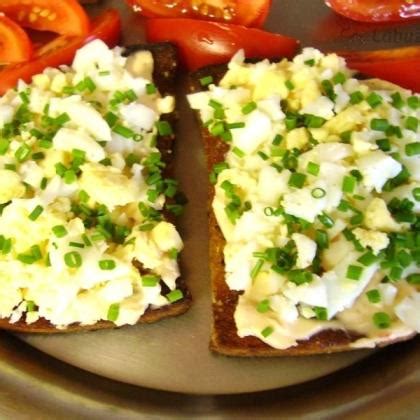 Avokádové topinky s vejcem