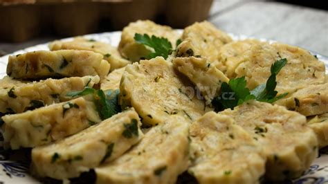 Celozrnný karlovarský knedlík