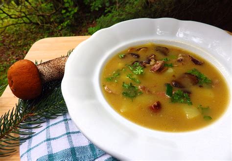 Dýňová polévka s uzeným masem