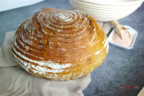 Domácí kváskový chléb