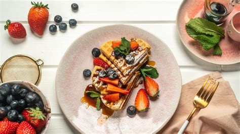 Domácí vafle s ovocem