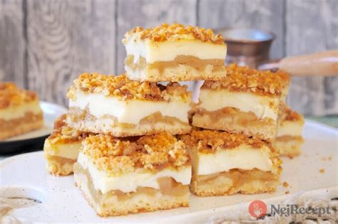 Jablečný koláč s pudinkem