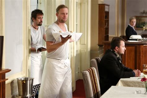 Jakub Prachař v seriálu Ohnivý kuře