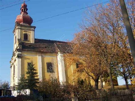 Kostel sv. Petra a Pavla v Jeníkově