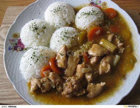 Kuřecí wok s medovo-sojovou omáčkou