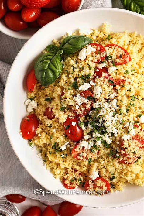 Kuskus s rajčaty a bazalkou