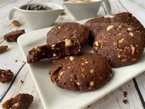 Měsíční čokoládové sušenky