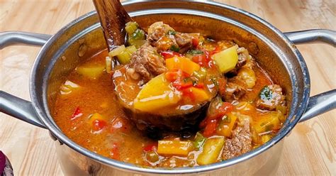 Originální maďarský guláš