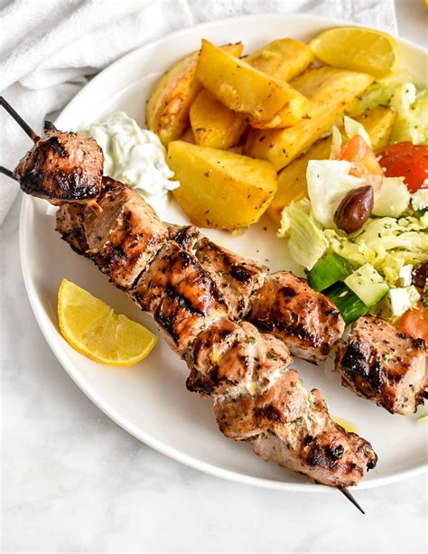 Příprava kuřecího souvlaki