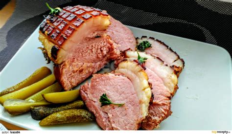 Pečená šunka na kosti