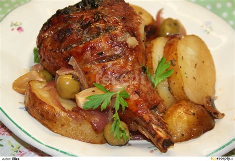 Pečená krůtí stehna s kmínem