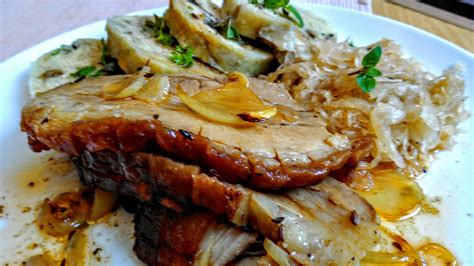 Pečený bůček s povidly