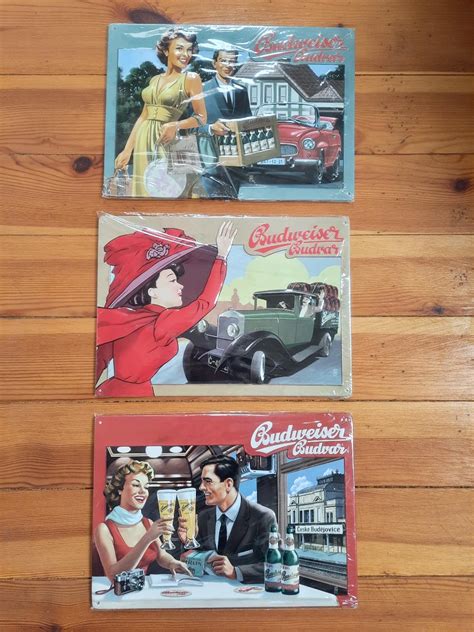 Plechové cedule s burgery