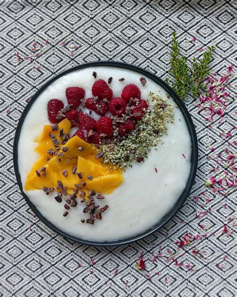 Rýžová kaše s ovocem