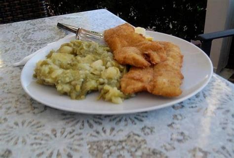 Rybí páj s bramborovou kaší