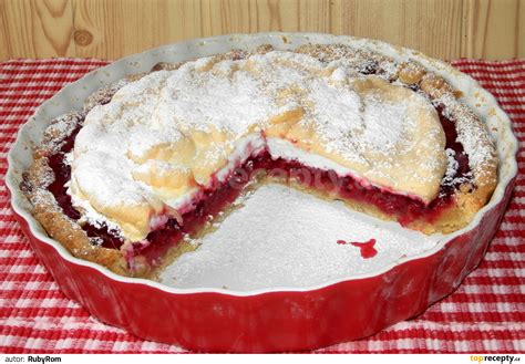 Rybízový koláč se sněhem