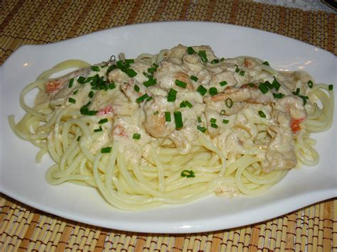 Sýrová omáčka na těstoviny