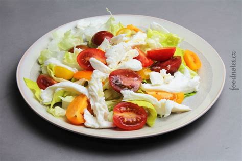 Salát k obědu nebo večeři