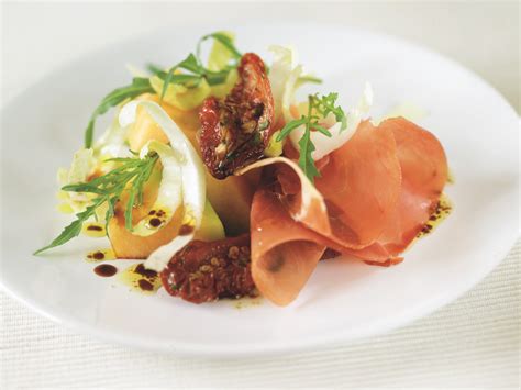 Salát z melounu a parmské šunky