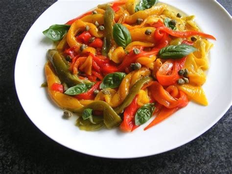 Salát z pečených paprik