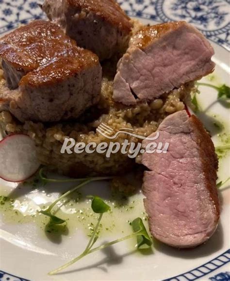 Servírování vepřové panenky