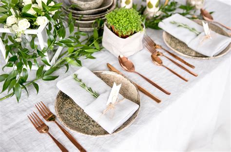 Slavnostní stolování