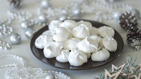 Sněhové pusinky zdobení