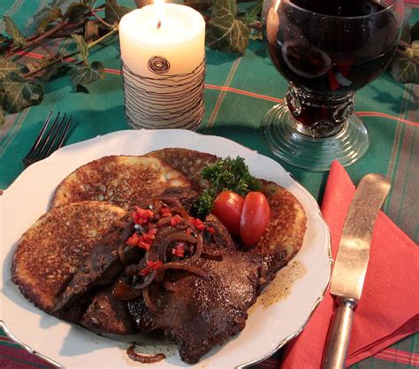 Svojanovská játra s bramboráčky