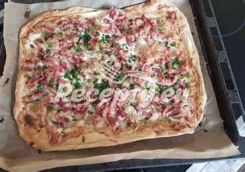 Těsto na pizzu bez kynutí