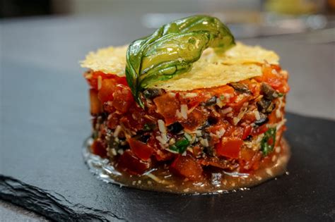 Tataráček z rajčat