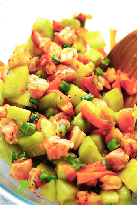 Thajský krevetový salát