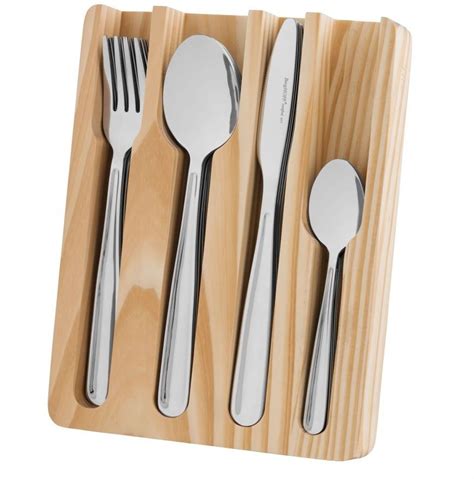 Uspořádání příborů