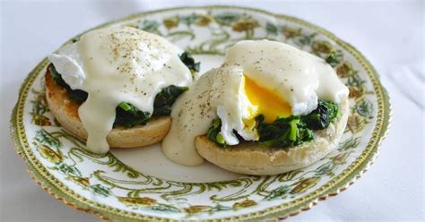 Vejce Florentine s omáčkou Mornay