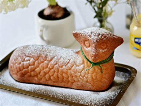 Velikonoční beránek s mandlemi