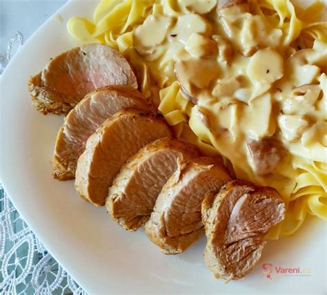 Vepřová panenka s arašídovou omáčkou