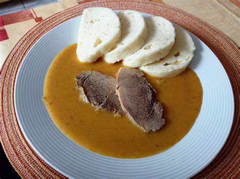 Vepřová plec na smetaně