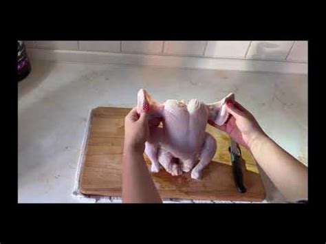 Vykostění kuřete - krok 1